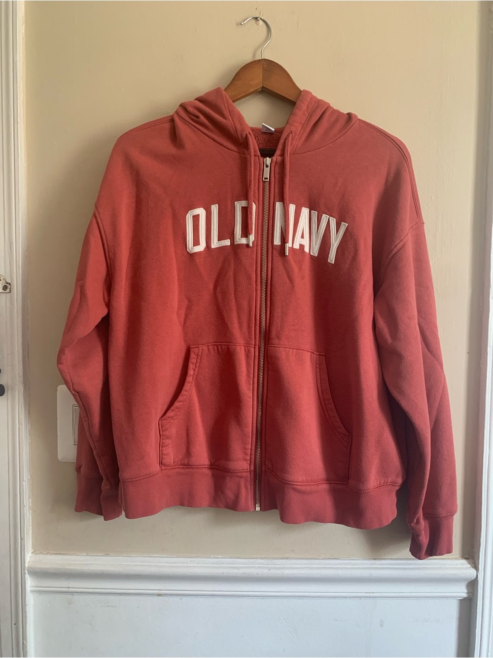 Old Navy Logo Full Zip Hoodie Sweatshirt Medium Coral Pink Orange Fleece Flawles